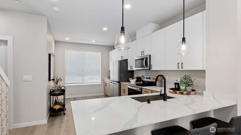 16830 20th Avenue W F5