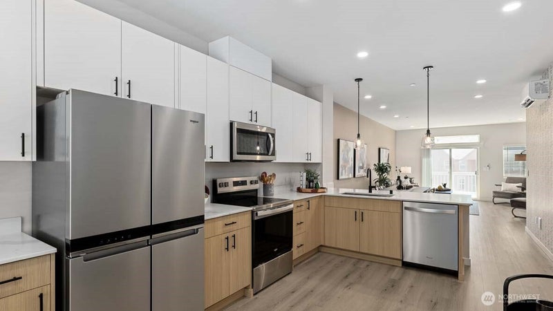 16830 20th Avenue W F5