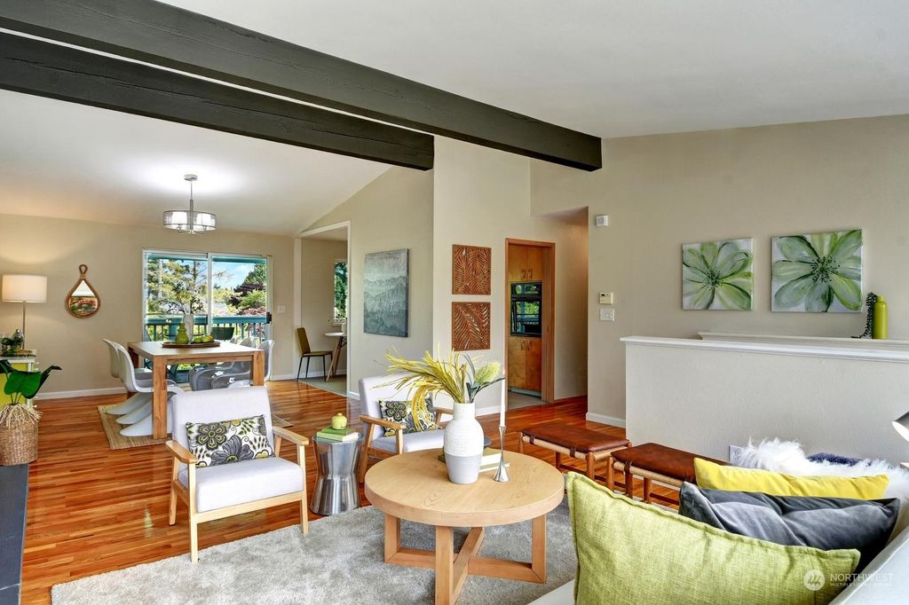 Photo of 9526 12th Avenue NW, Seattle, WA 98117 (MLS # 2142160)