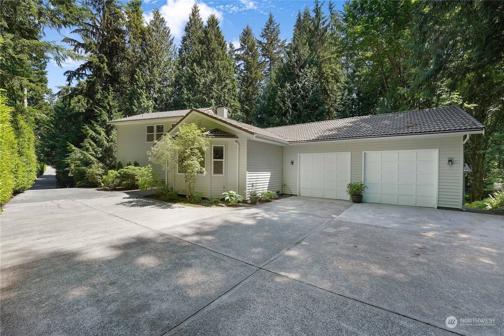 Photo of 19900 76th Avenue SE, Snohomish, WA 98296 (MLS # 2073530)