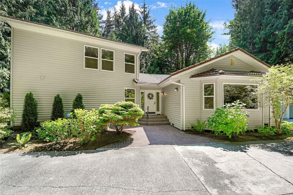Photo of 19900 76th Avenue SE, Snohomish, WA 98296 (MLS # 2073530)