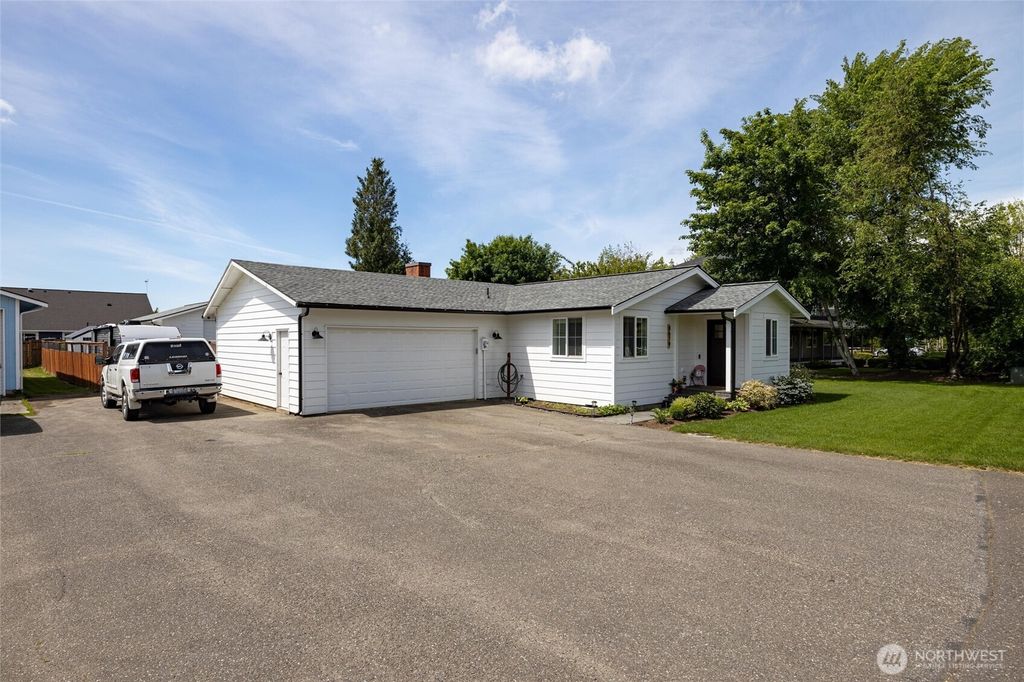Photo of 8679 Depot Road, Lynden, WA 98264 (MLS # 2508858)