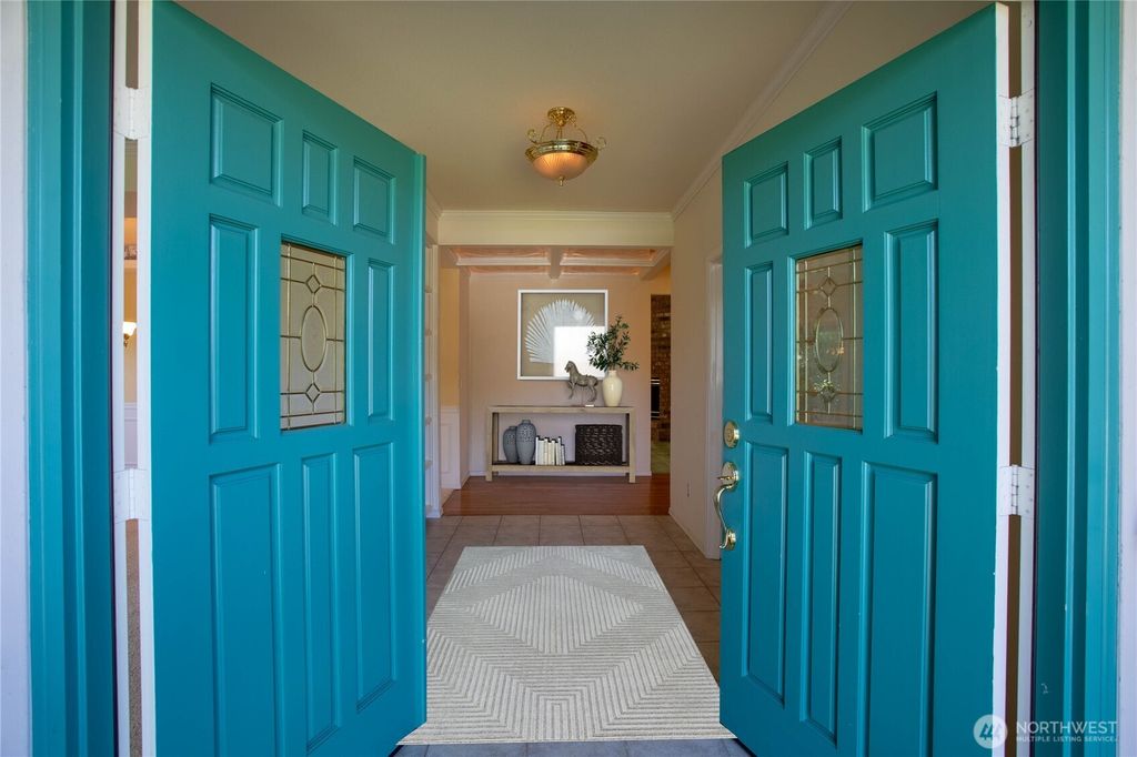 Photo of 6928 155th Place SE, Snohomish, WA 98296 (MLS # 2390936)