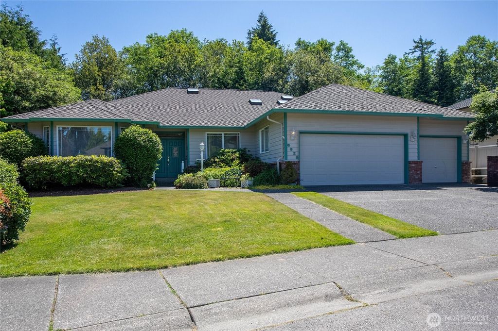 Photo of 6928 155th Place SE, Snohomish, WA 98296 (MLS # 2390936)