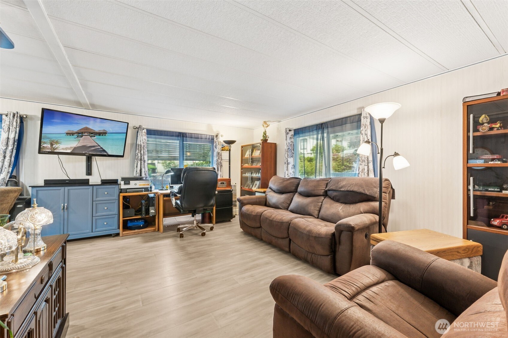 9314 Canyon Road E 52