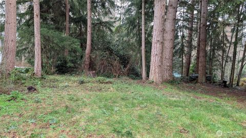 Photo of 0 Worthy Place, Greenbank, WA 98253 (MLS # 2489590)