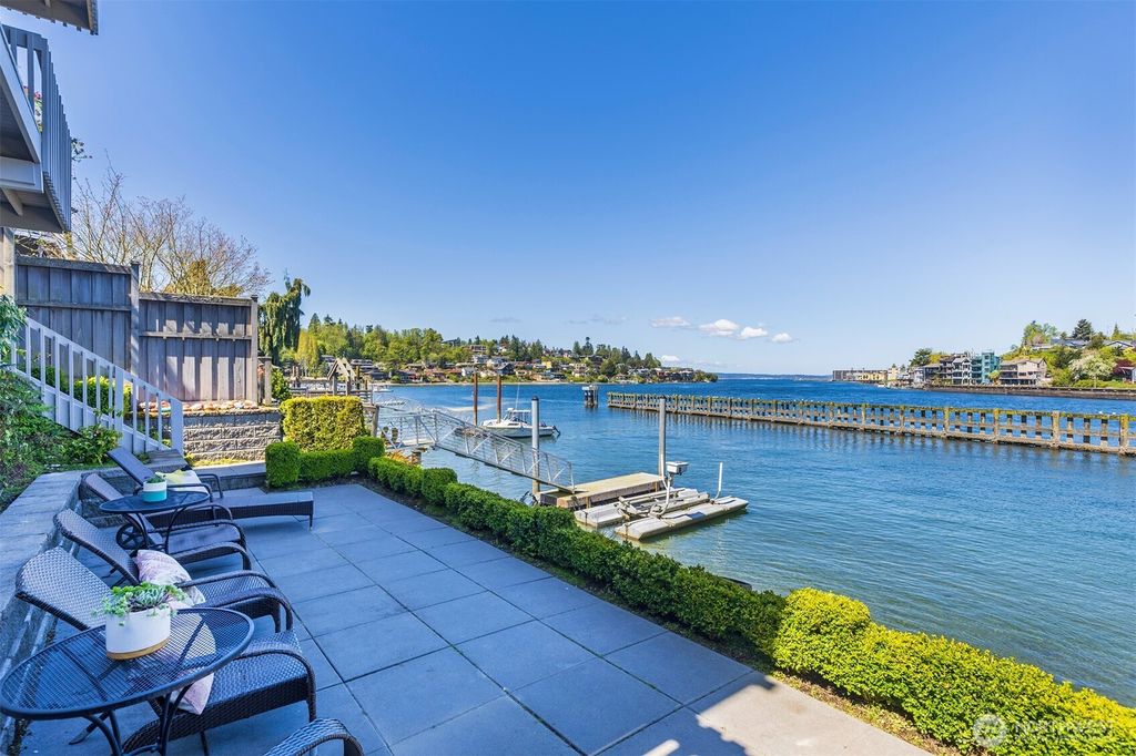 Photo of 3510 W Commodore Way, Seattle, WA 98199 (MLS # 2465874)