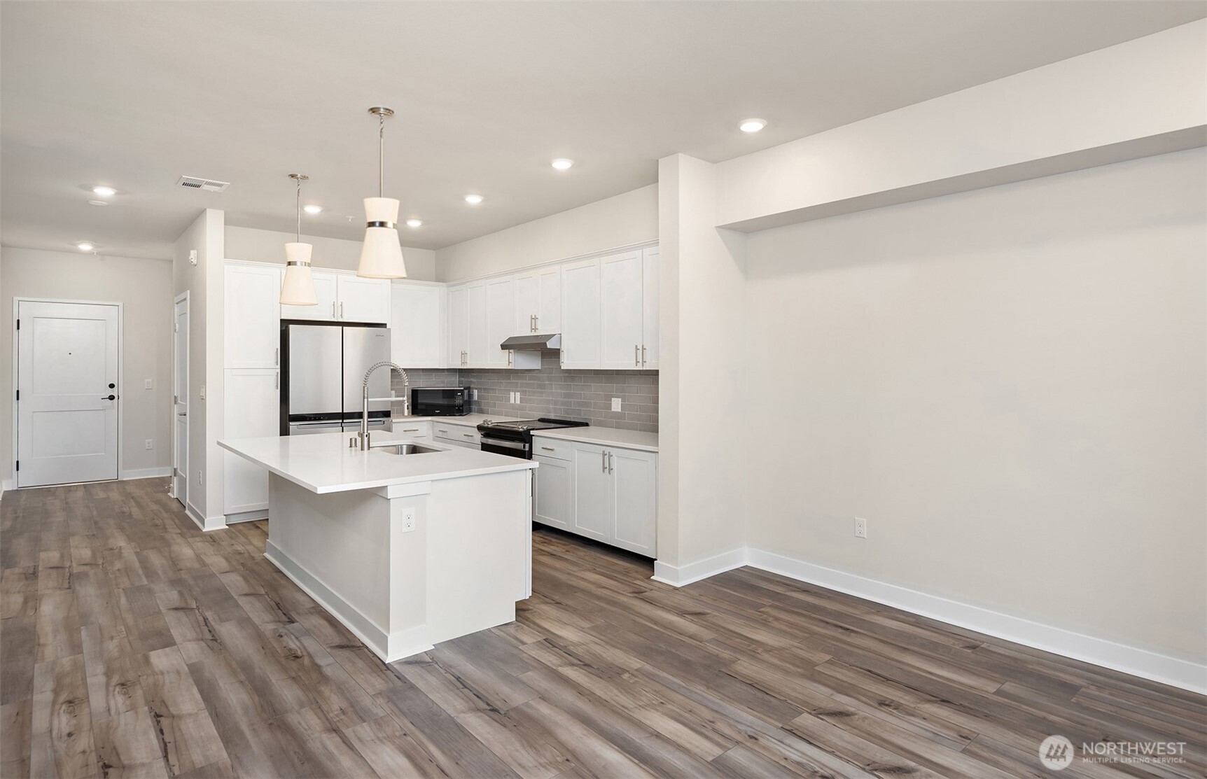 18226 68th Avenue NE 103