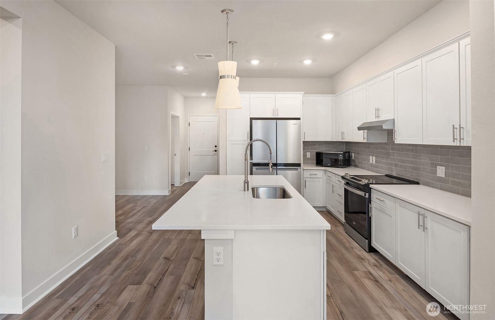 18226 68th Avenue NE 103