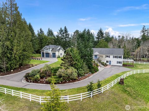 Photo of 8180 NE West Port Madison Road, Bainbridge Island, WA 98110 (MLS # 2487090)