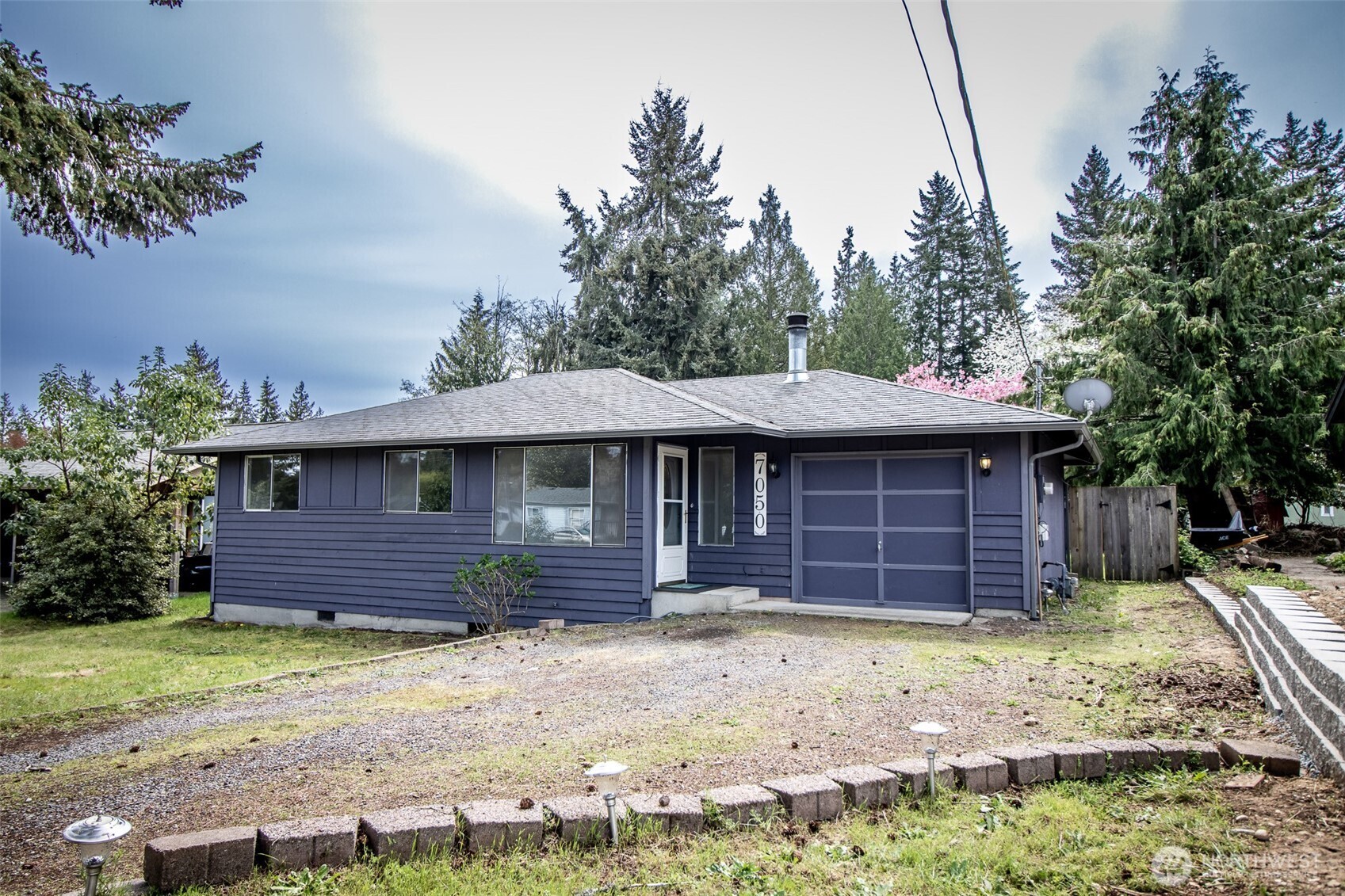 7050 SE Truman Street