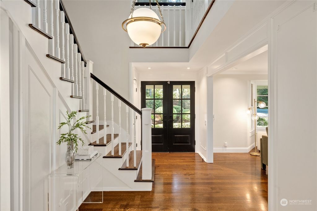 Photo of 12155 NE 26th Place, Bellevue, WA 98005 (MLS # 2143916)