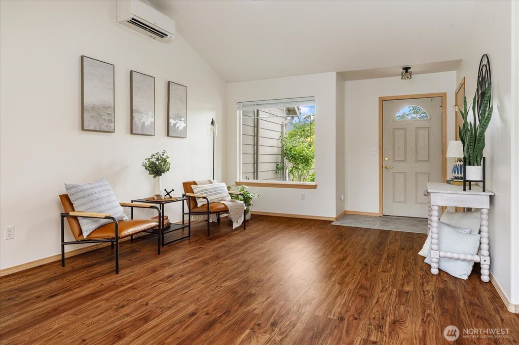 listing image 9361890613991739099