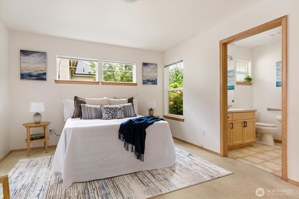 listing image 9363635508417122485