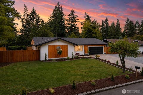 Photo of 1402 159th Street Ct E, Tacoma, WA 98445 (MLS # 2556723)