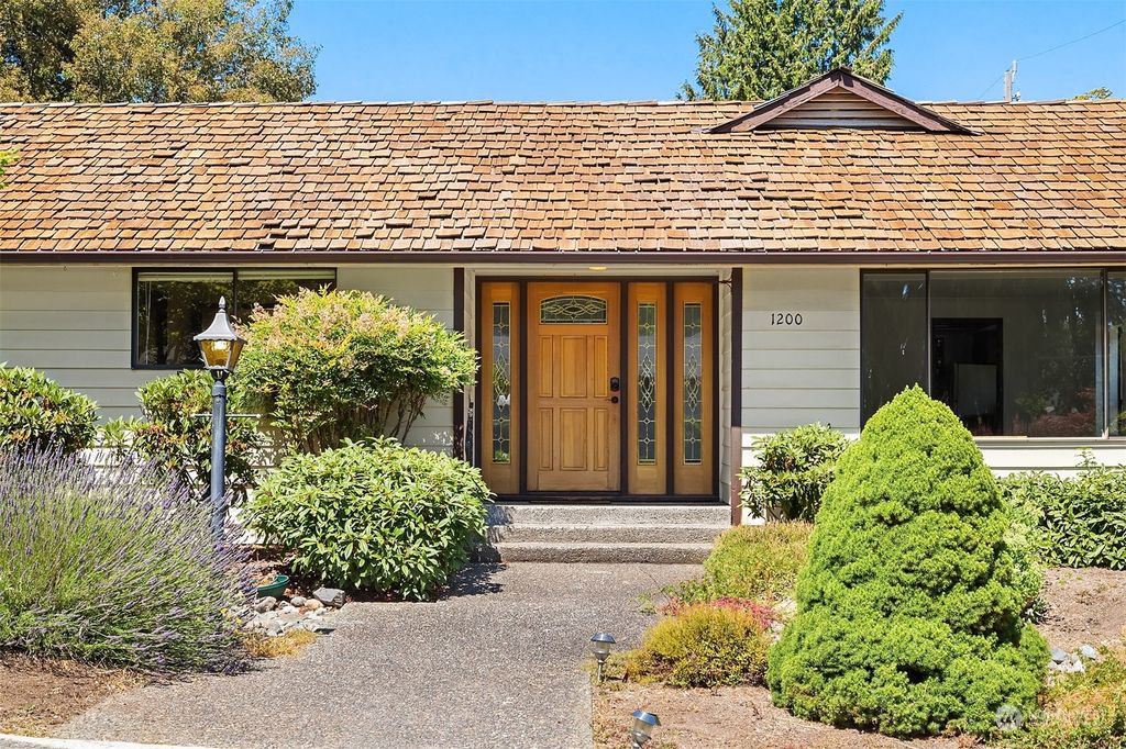 Photo of 1200 NW 126th Street, Seattle, WA 98177 (MLS # 2130138)