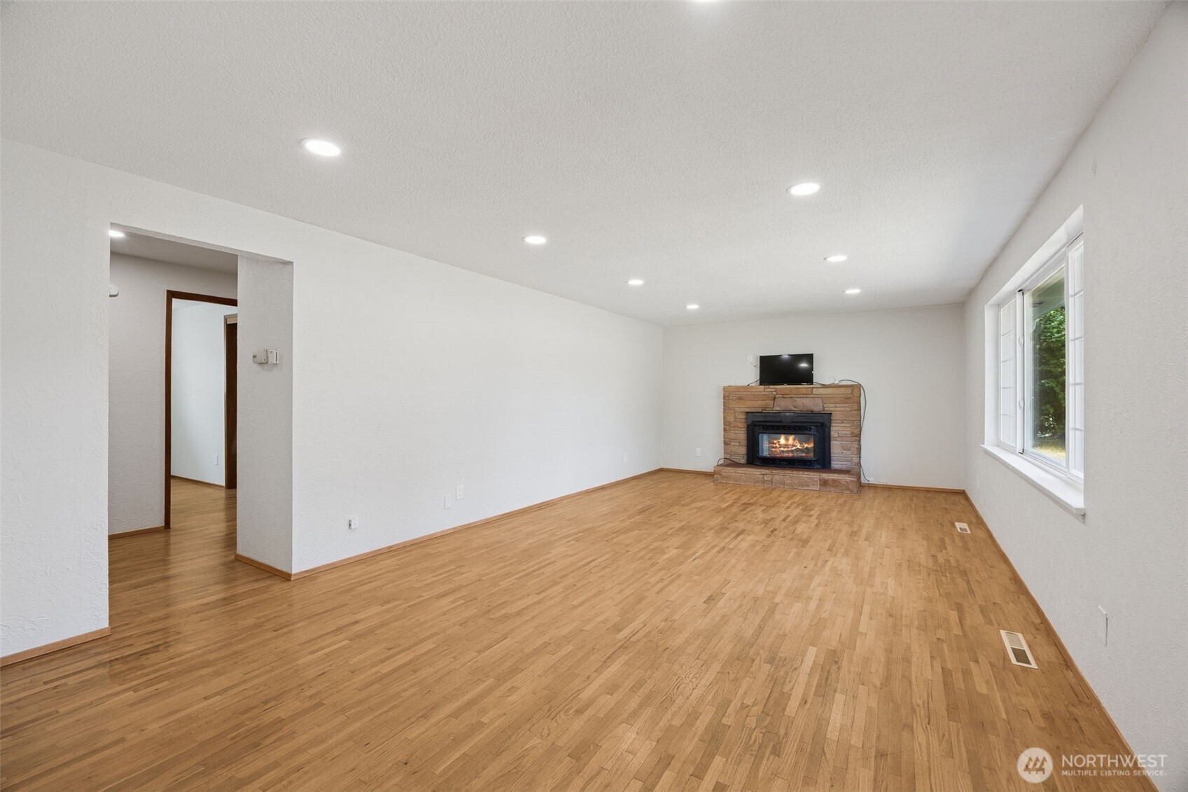 130 115th Street E