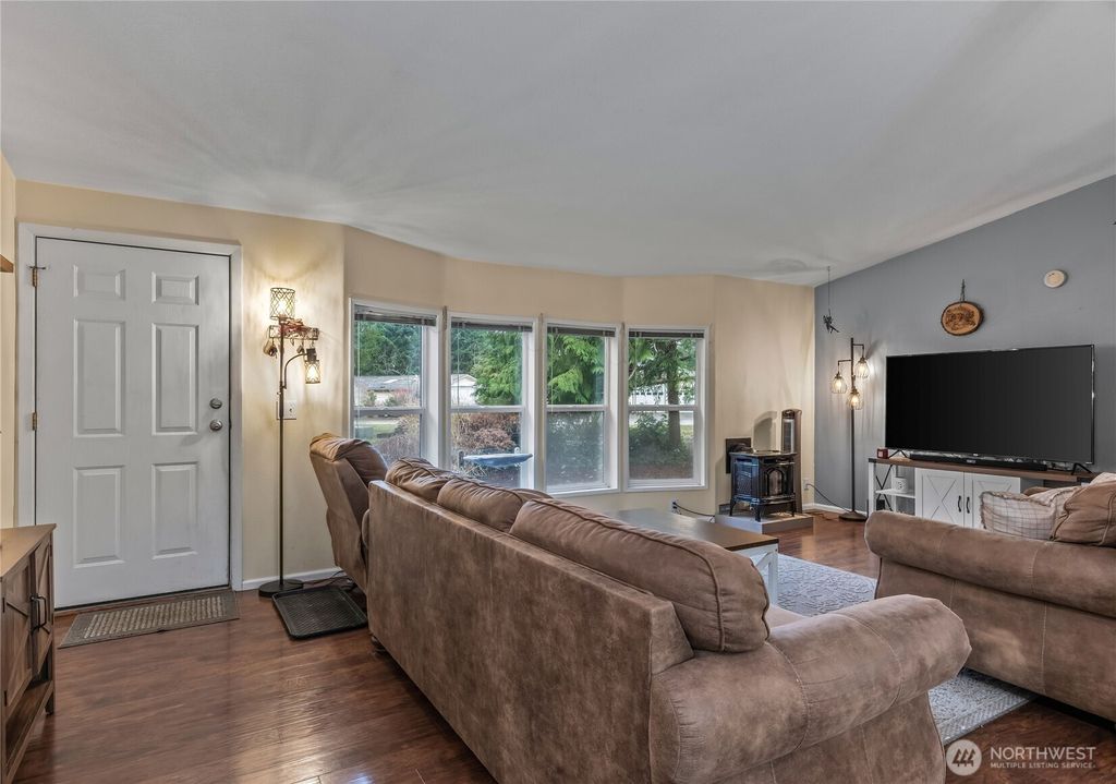 Photo of 302 Port Hadlock Heights Road, Port Hadlock, WA 98339 (MLS # 2475320)