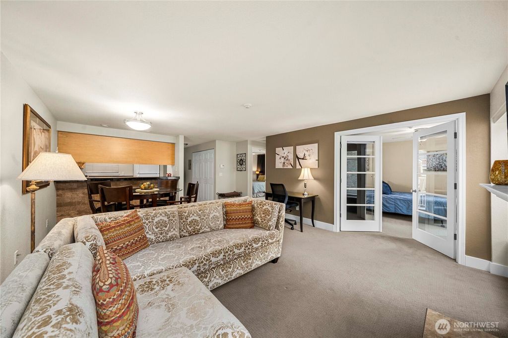 Photo of 15824 NE Leary Way #5-301, Redmond, WA 98052 (MLS # 2447004)