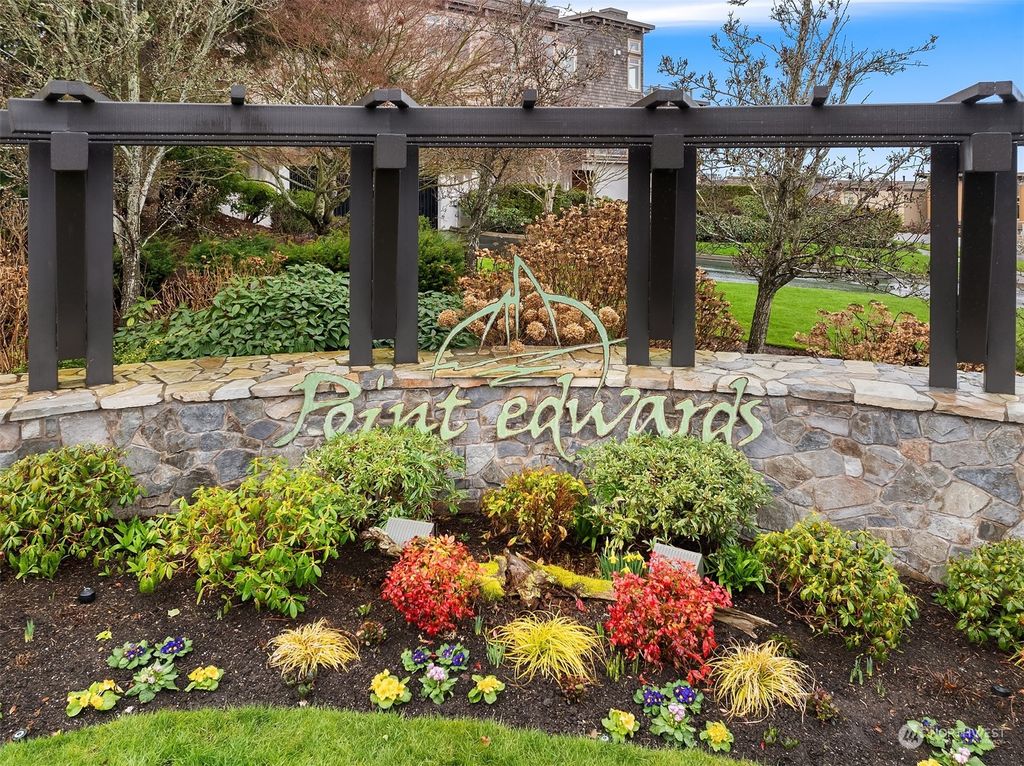 Photo of 51 Pine Street #311, Edmonds, WA 98020 (MLS # 2200655)