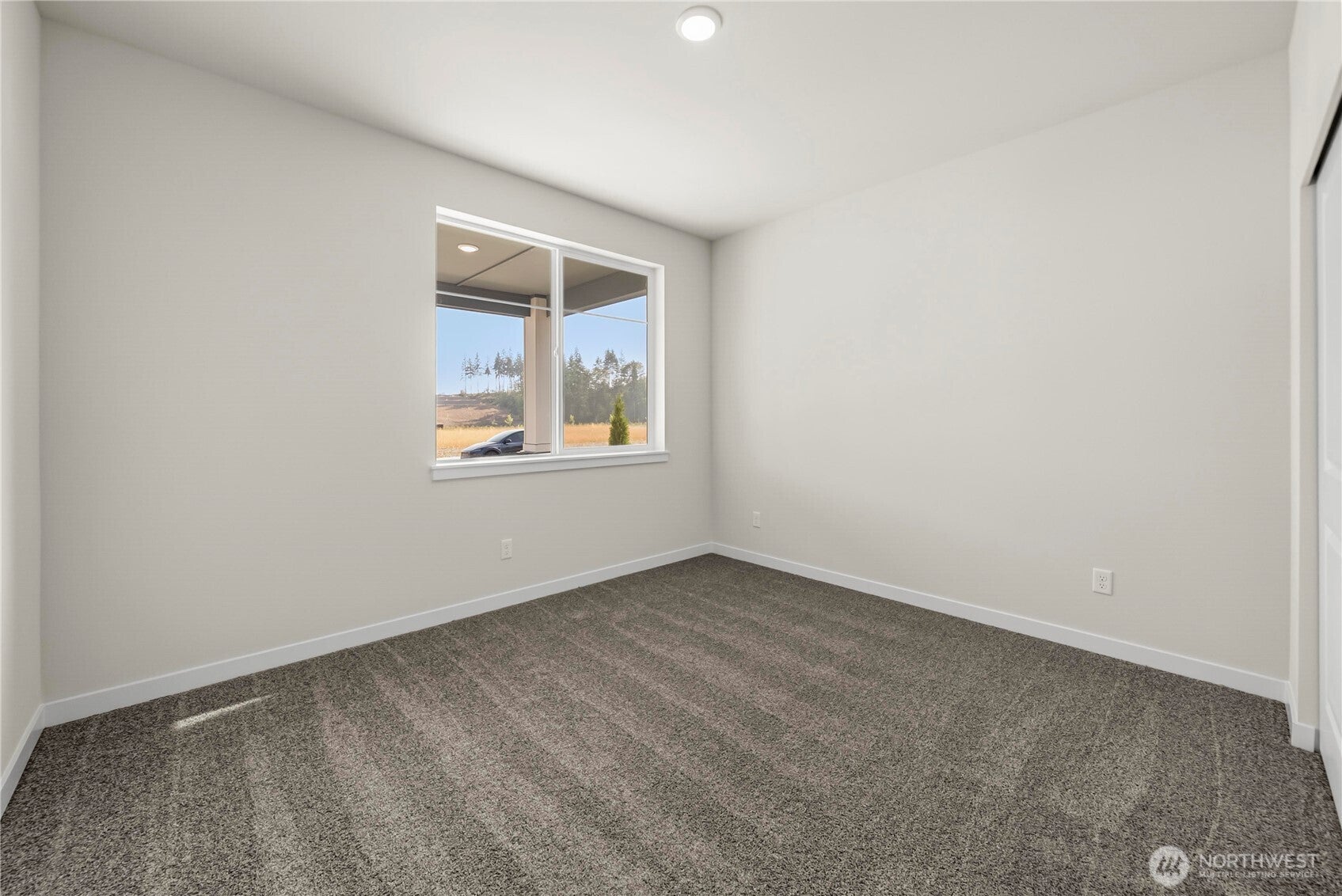 13906 208th Avenue E
