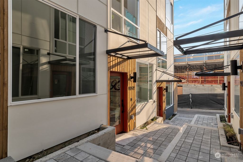 Photo of 909 Hiawatha Place S #C, Seattle, WA 98144 (MLS # 2284516)