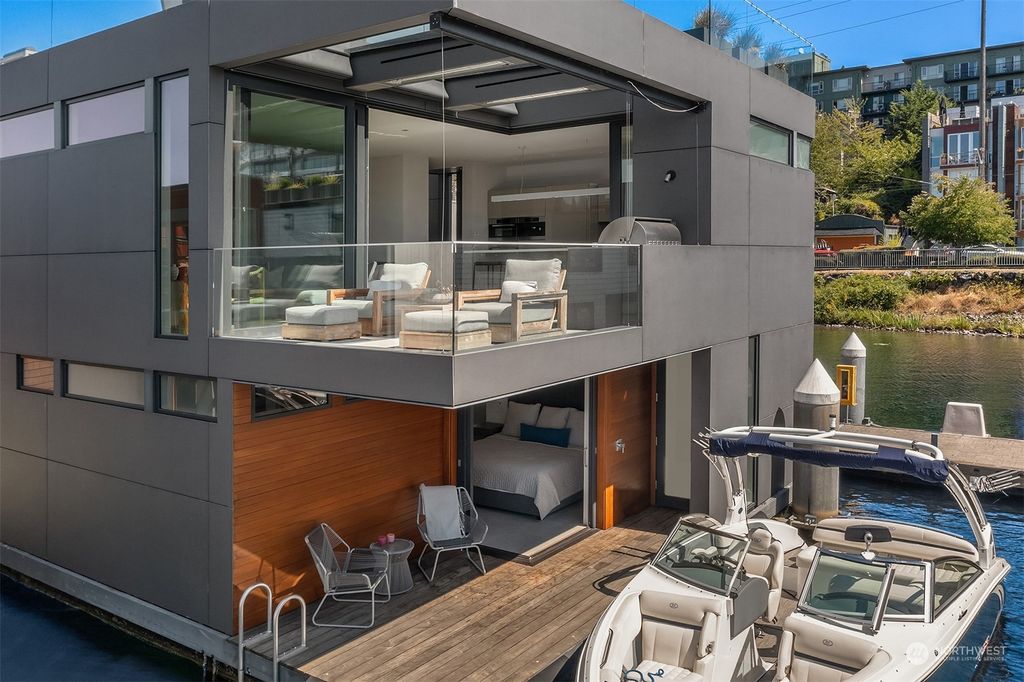 Photo of 2821 Fairview Avenue E #7, Seattle, WA 98102 (MLS # 2052308)