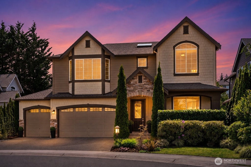 Photo of 21355 NE 2nd Court, Sammamish, WA 98074 (MLS # 2551778)