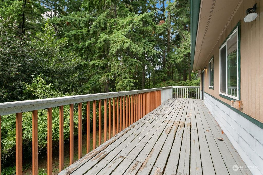 listing image 9361474372204660240
