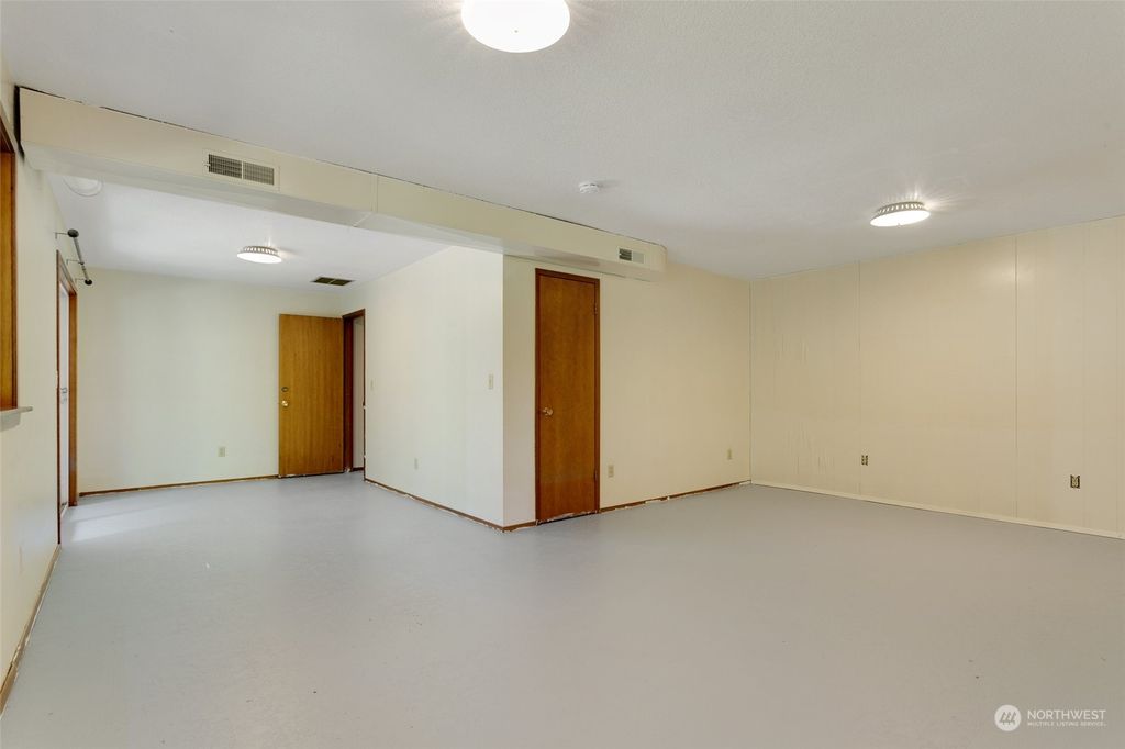 listing image 9367183054569194424