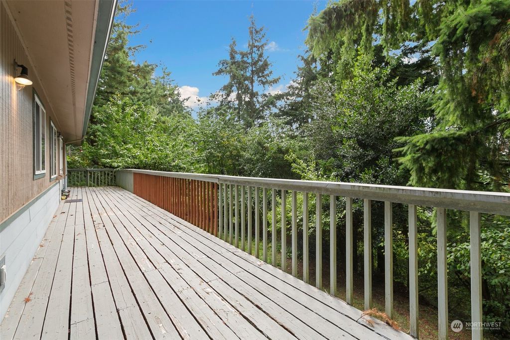 listing image 9366125340394097173