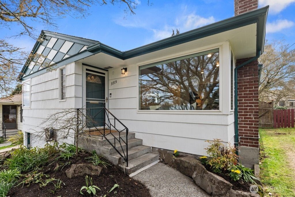 Photo of 3715 SW Rose Street, Seattle, WA 98126 (MLS # 2354062)