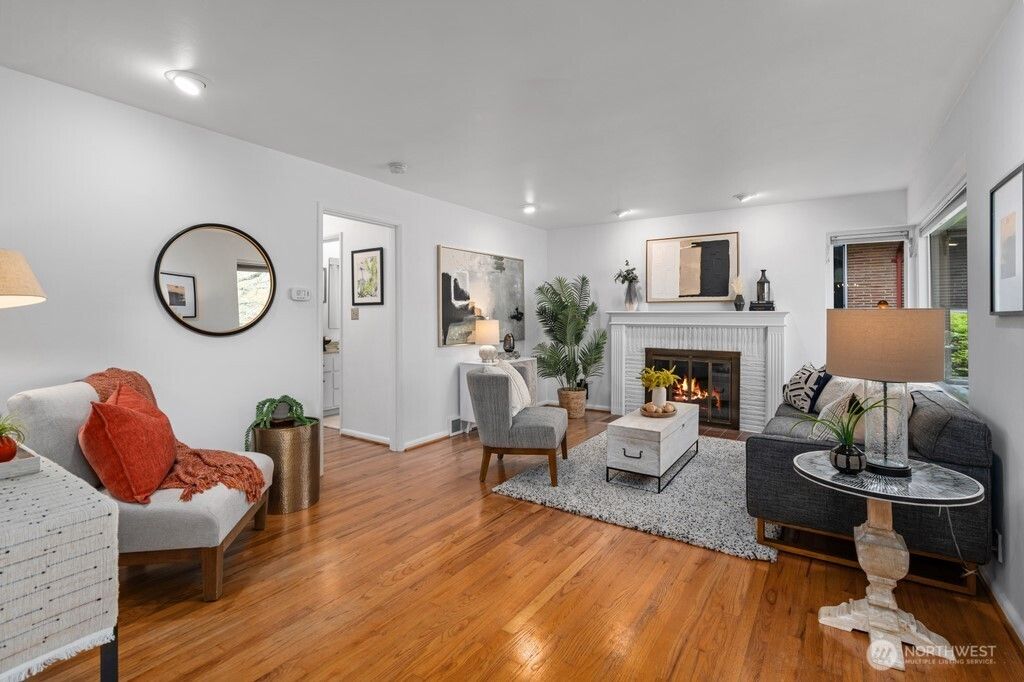 Photo of 3715 SW Rose Street, Seattle, WA 98126 (MLS # 2354062)