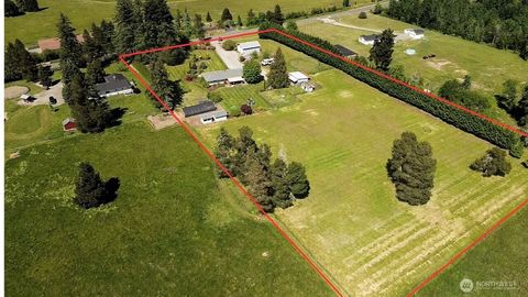 Photo of 16321 148th Avenue SE, Yelm, WA 98597 (MLS # 2530953)