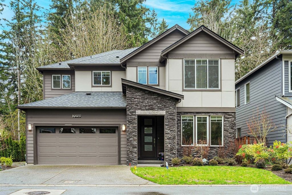 Photo of 7230 NE 129th St St, Kirkland, WA 98034 (MLS # 2438697)
