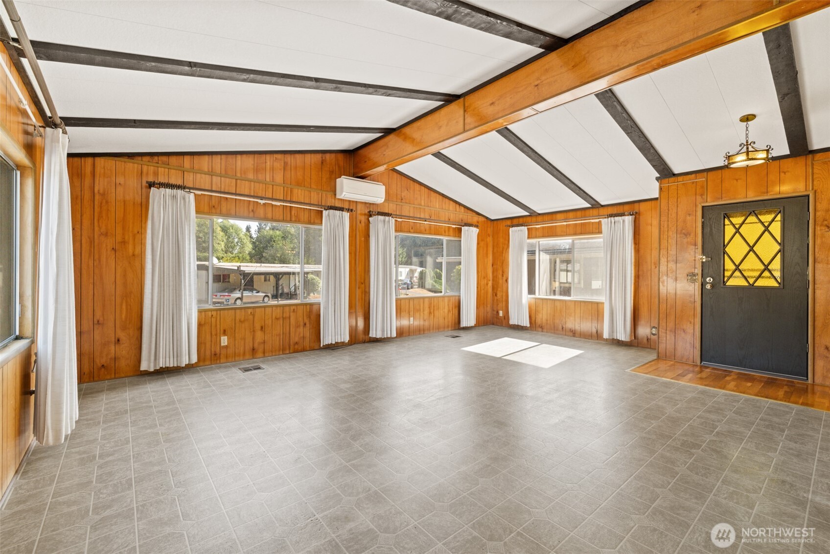 472 Leighland Ave. 23