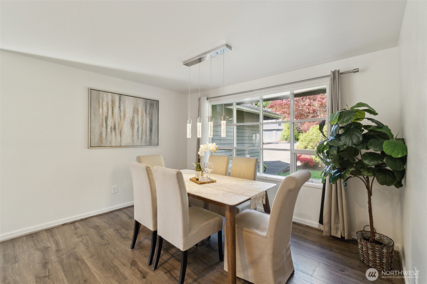 1818 226th Place NE