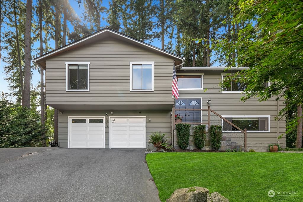 Photo of 6623 158th Place SW, Edmonds, WA 98026 (MLS # 2295714)