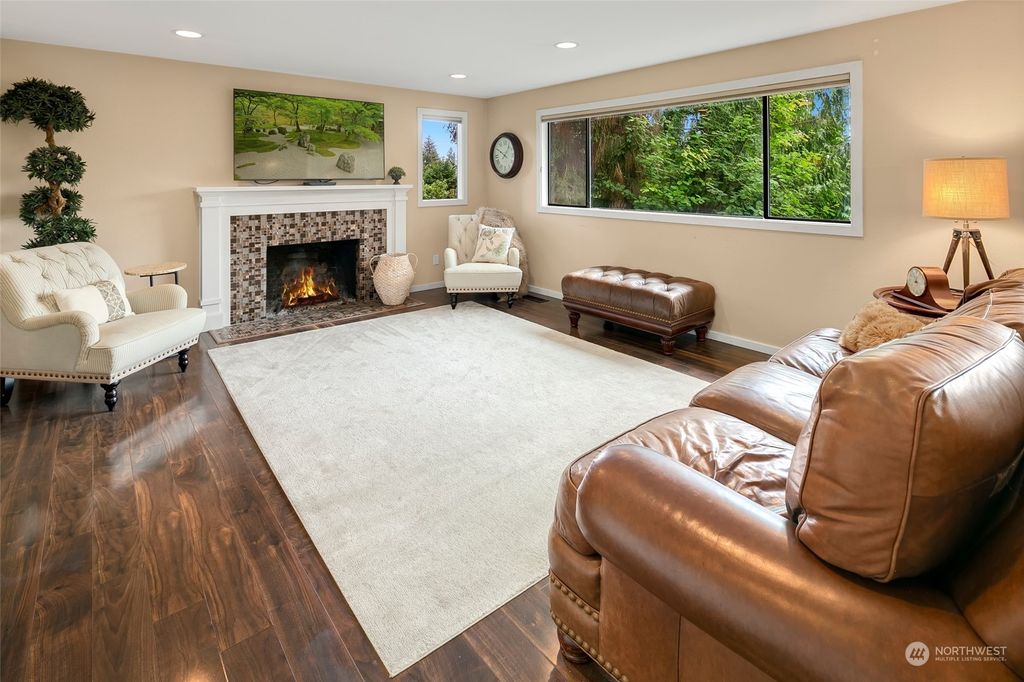 Photo of 6623 158th Place SW, Edmonds, WA 98026 (MLS # 2295714)