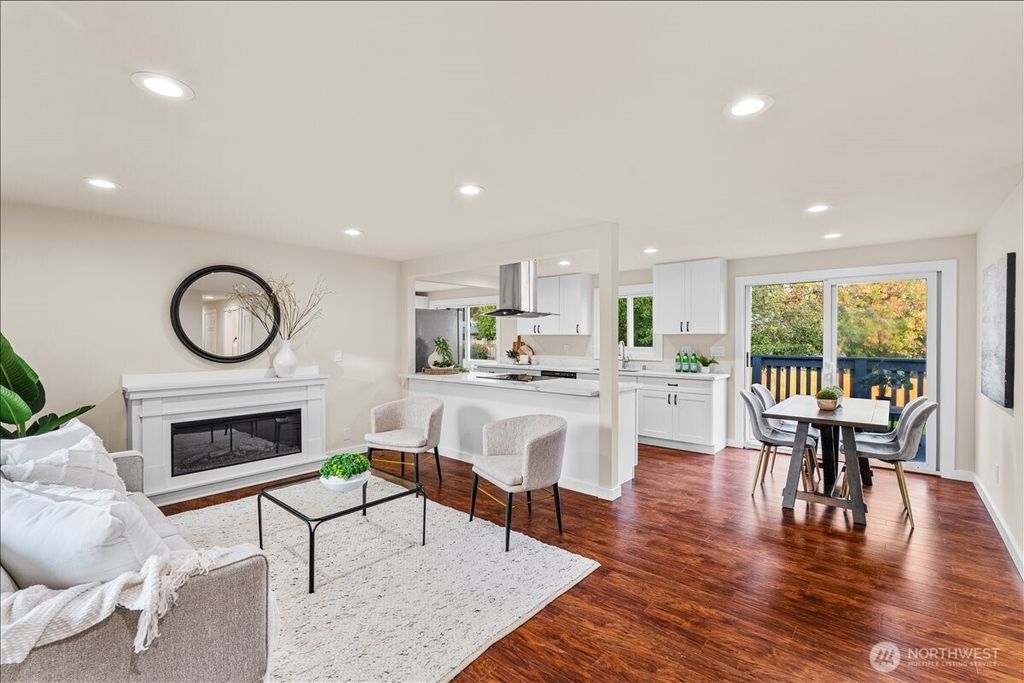 Photo of 19620 6th Avenue S, Des Moines, WA 98148 (MLS # 2431106)