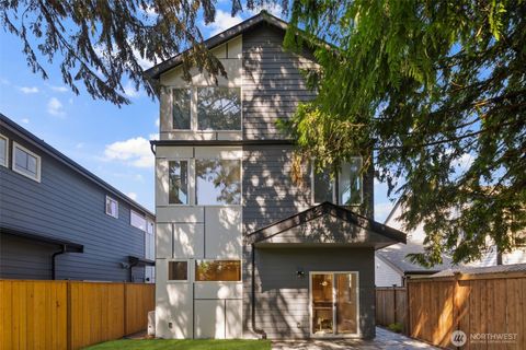 3809 NE 89th Street Seattle WA 98115