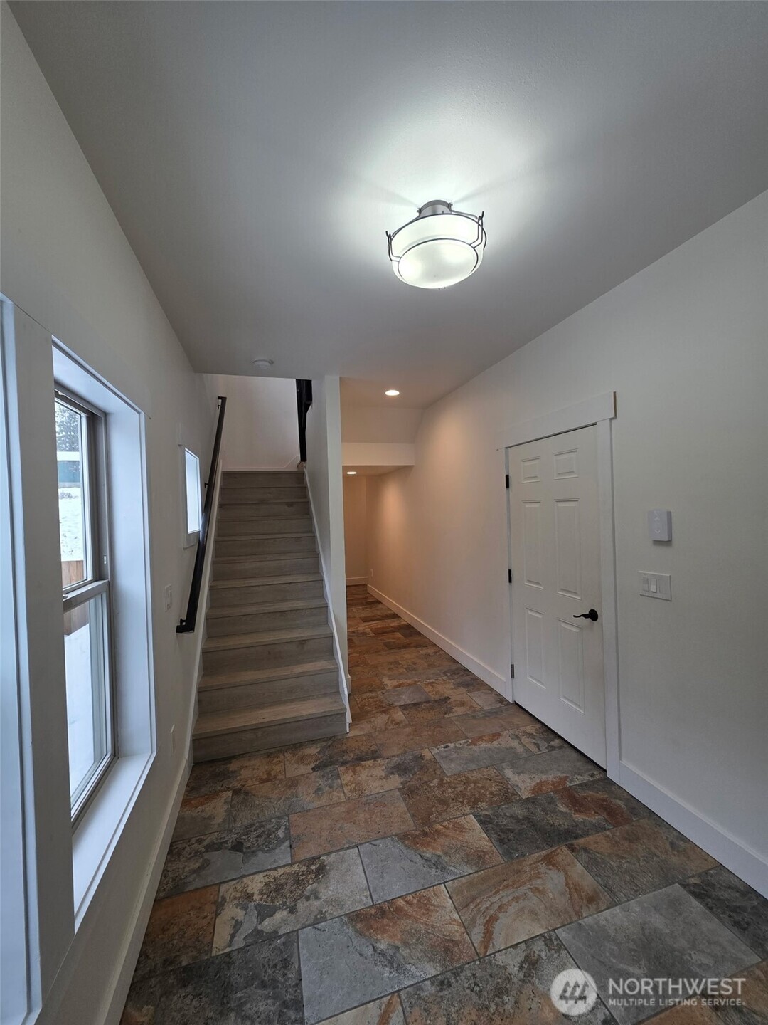 206 W Montana Avenue