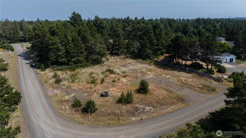 Photo of 2601 S Bagpiper Lane, Westport, WA 98595 (MLS # 2560936)