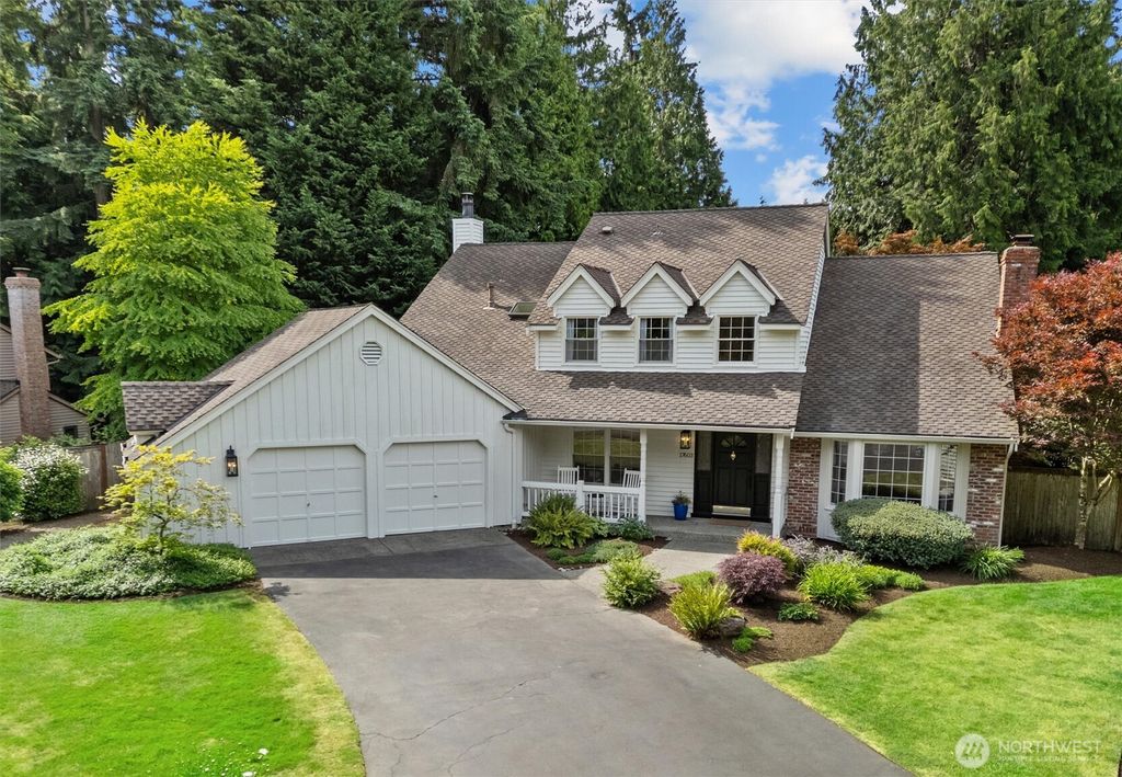 Photo of 17603 NE 142nd Street, Redmond, WA 98052 (MLS # 2387211)