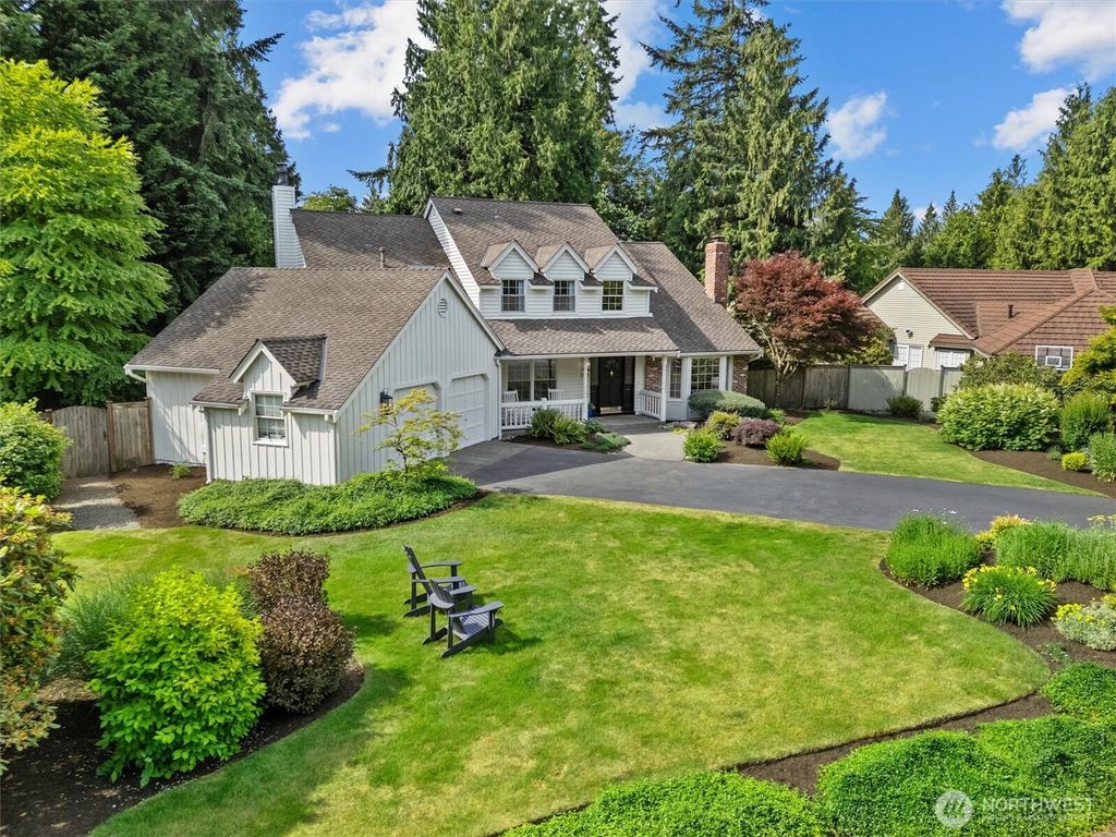 Photo of 17603 NE 142nd Street, Redmond, WA 98052 (MLS # 2387211)
