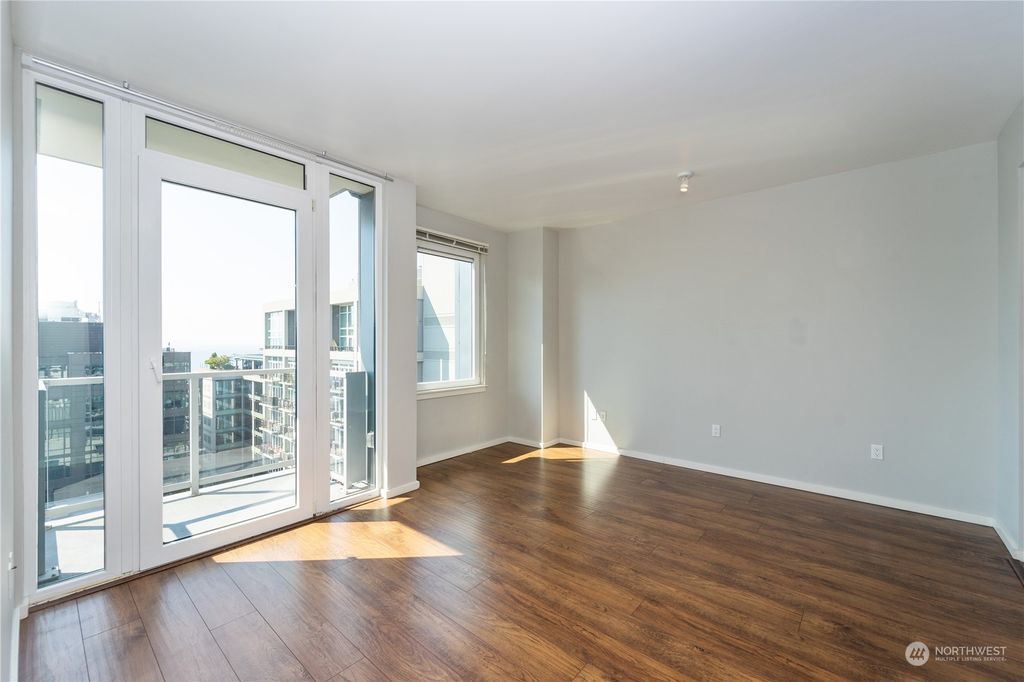 Photo of 76 Cedar Street #1201, Seattle, WA 98121 (MLS # 2045992)
