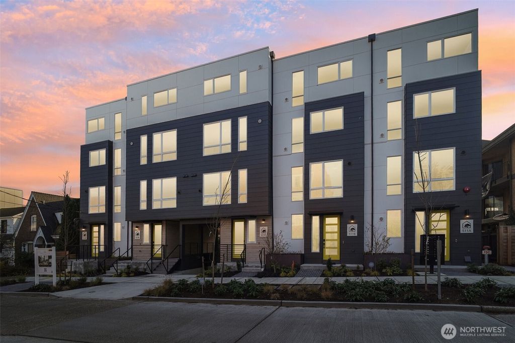 Photo of 515 Howe Street #D, Seattle, WA 98109 (MLS # 2417288)