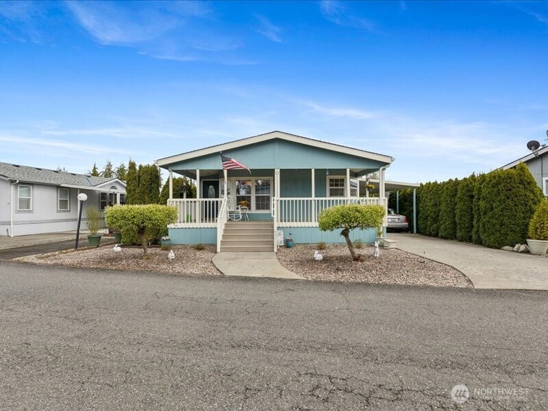 14727 43rd Avenue NE 83