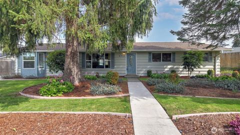 4711 42nd Street NE Tacoma WA 98422
