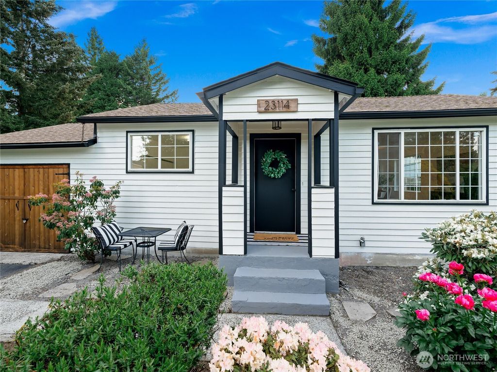 Photo of 23114 29th Avenue W, Brier, WA 98036 (MLS # 2512309)
